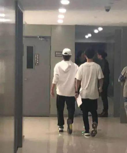 吃瓜娱乐胡先煦,从童星到青年演员的成长之路