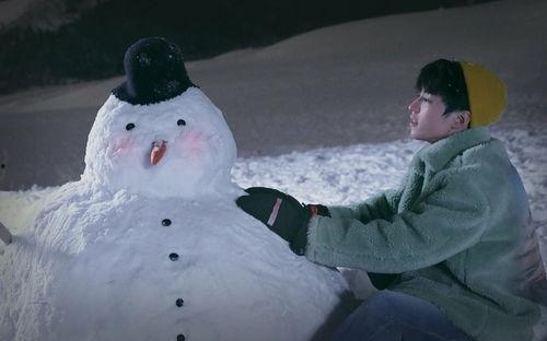 娱乐吃瓜酱堆雪人,揭秘娱乐圈背后的温馨故事