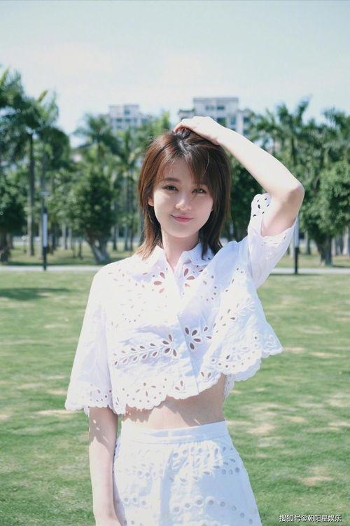 娱乐吃瓜酱be美学,娱乐吃瓜酱be的时尚启示录