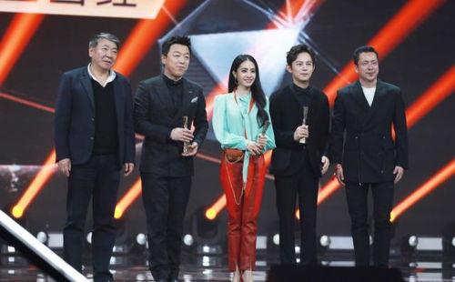 娱乐吃瓜酱创作原声,揭秘娱乐圈幕后故事，带你领略明星们的真实生活